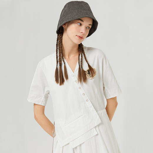 famecoco范可儿设计感小众衬衫裙气质洋气连衣裙女夏季F223FA002 商品图1