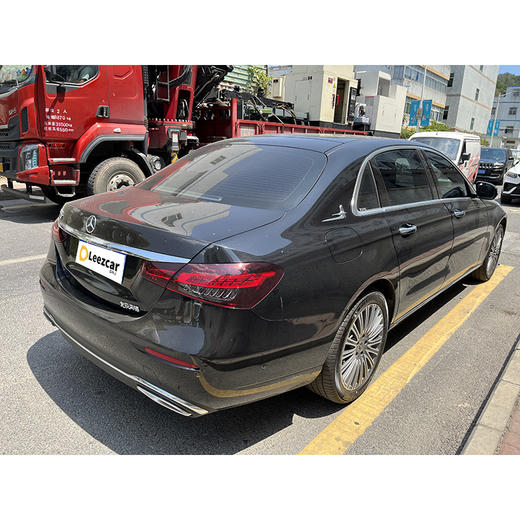 奔驰 E 300 L 尊贵型 【长租-深圳】 商品图5