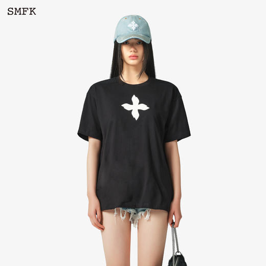 预售|SMFK 十字花 Tee 午夜黑 CT001BB .潮快闪[福利品] 商品图3