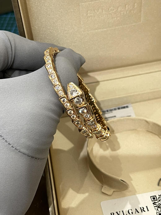 宝格丽蛇手镯-玫瑰金 商品图5