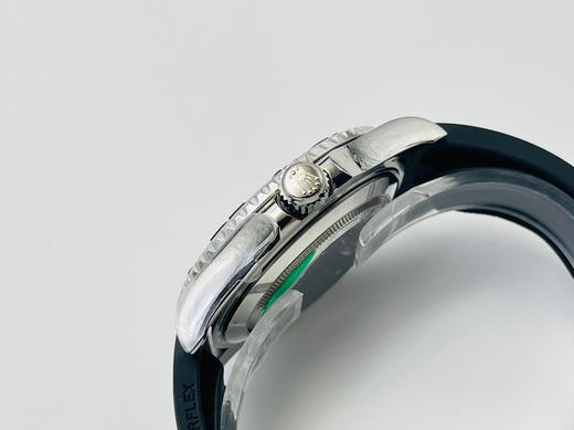 VS劳li士YM游艇YACHT-MASTER＂42mm，搭载VS即将发布的最新水准3235机芯，男士腕表，硅胶表带，密底，自动机械机芯（白金游艇） 商品图13