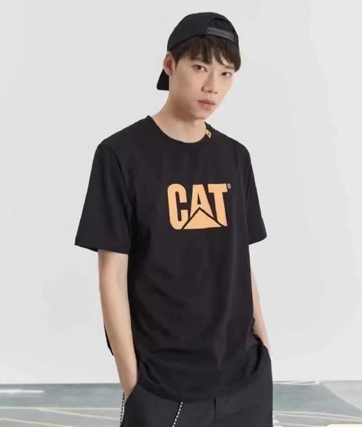 白菜价哦。新款推荐📣美国直邮黑灰2件248元🉐包税包邮到手🔥Caterpillar男女同款短袖T恤2件装，王一博街舞战队同款，谁穿谁炸街！ 商品图6