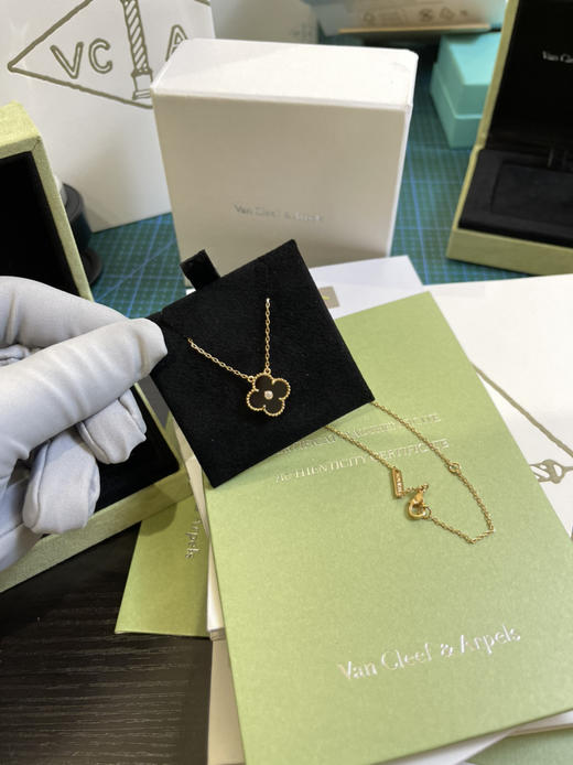 Vca幸运四叶草🍀项链-黑色单钻 商品图3