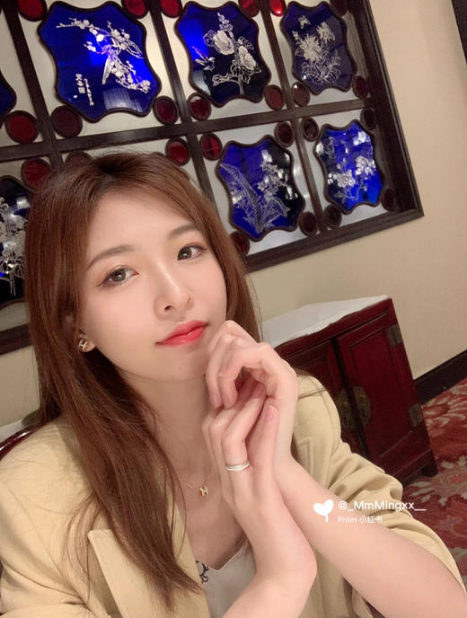 H耳钉-白色 商品图6