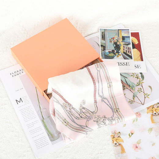 DA*S韩系时尚前为摩登风格小清新百搭桑蚕丝三角巾 商品图7