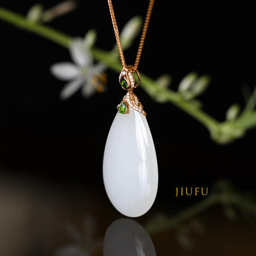 18K玫瑰金和田玉（白玉）镶钻吊坠--欲滴/双面水滴23*38mm 商品图1