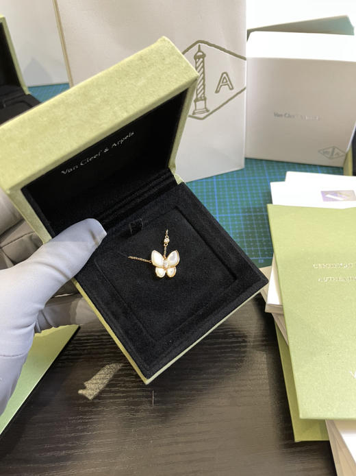 Vca白贝母蝴蝶🦋项链 商品图1