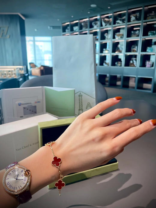 Vca四叶草🍀五花手链-红色 商品图3