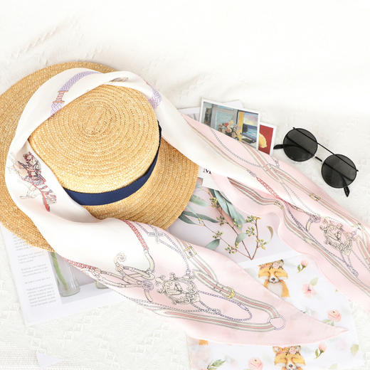 DA*S韩系时尚前为摩登风格小清新百搭桑蚕丝三角巾 商品图2