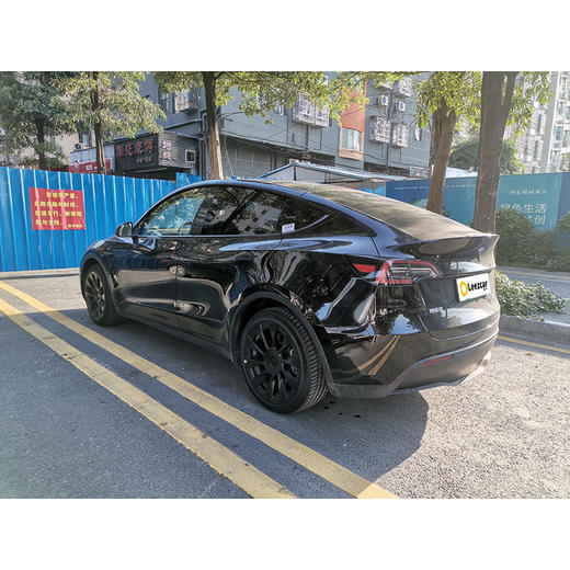 特斯拉 MODEL Y 标准续航后驱版 【长租-深圳】 商品图4