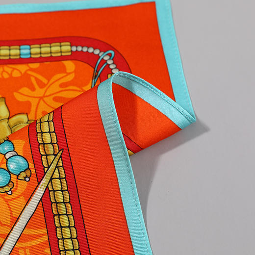 【皇锦】真丝围巾印花桑蚕丝方巾·珠光宝气 商品图4