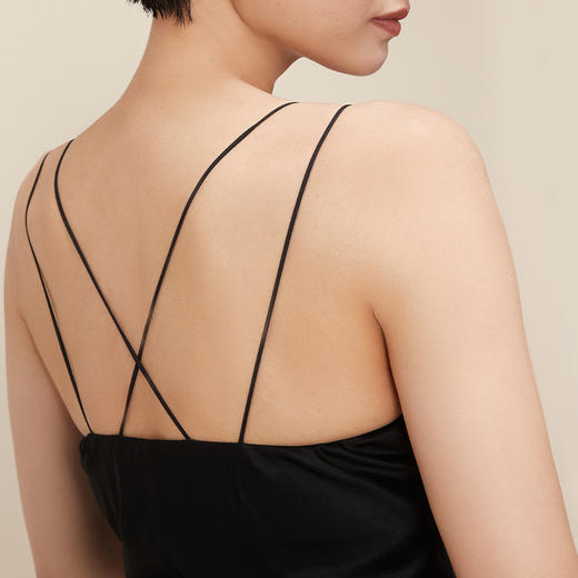 【皇锦】真丝吊带打底带杯桑蚕丝睡衣 商品图4