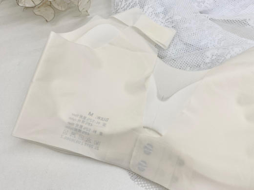 专为夏天设计 透气无痕q软垫文胸 薄垫 轻薄奶皮衣 商品图4