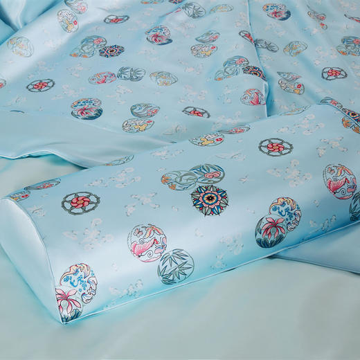 【皇锦】真丝枕头印花半圆形荞麦枕·皮球花 商品图1