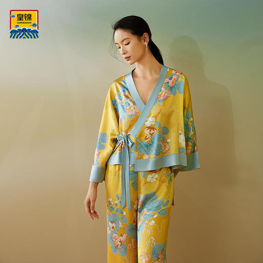 【皇锦】汉服长袖分身套装 商品图4