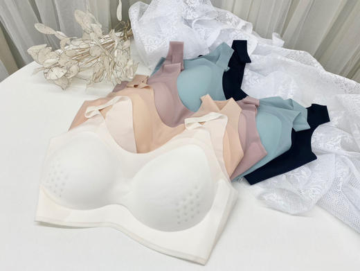 专为夏天设计 透气无痕q软垫文胸 薄垫 轻薄奶皮衣 商品图0