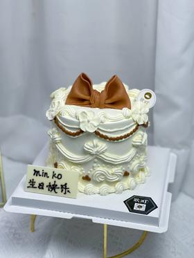 复古裱花豆沙色蝴蝶结