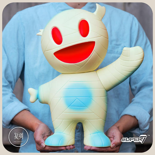 现货 Super7 超大木乃伊 Mummy Boy 夜光版 搪胶sufubi 商品图0