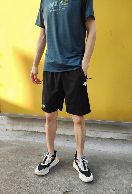 男运动短裤906 商品图0