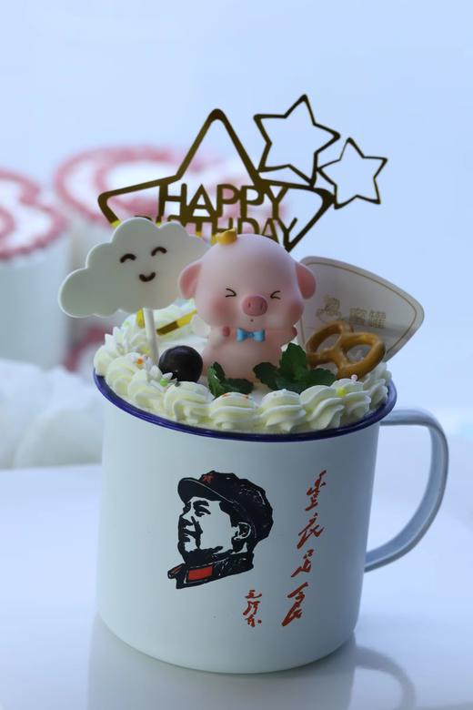 搞怪杯子小猪蛋糕 商品图0