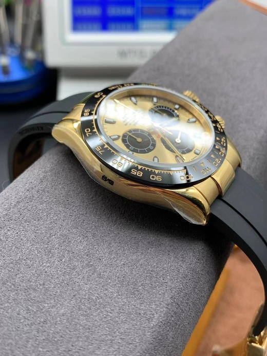 N劳li士黄金迪通拿余文乐M116518ln-0048，单独真正4130机芯，精钢镀厚金，黄金表壳。表壳厚度和zp一致，全部计时功能100% 实现， 使用了订制版KIF避震器 正品原版开模精品中的精品 商品图13