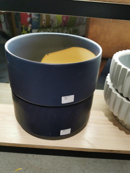 蓝色圆盆中号 商品图0