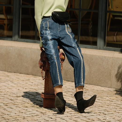 谜底纯棉牛仔裤女2022夏季新款新疆棉时尚文艺绣花宽松225MK6014 商品图0