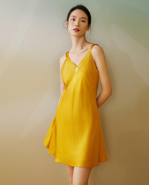 【皇锦】真丝素色拼接吊带 商品图0