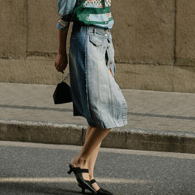 谜底纯棉牛仔裙2022夏季新款中长款单排扣A型半截裙225MB6026