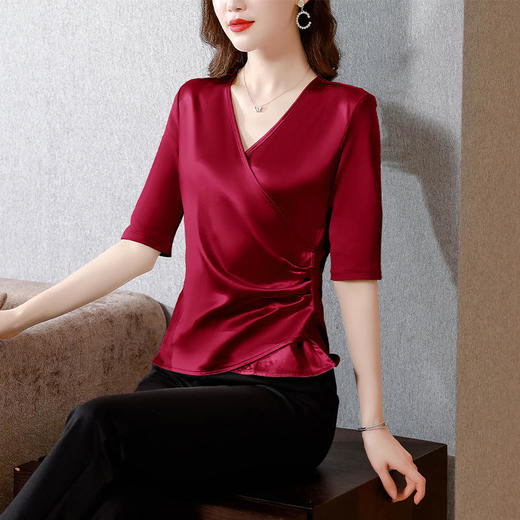 v领T恤纯色打底衫，半袖薄款时尚小衫仿醋酸缎面上衣AHM-8520 商品图2