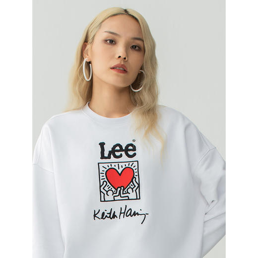 【Keith Haring联名】Lee 21新品宽松白色女卫衣L43611CUHK14 商品图3