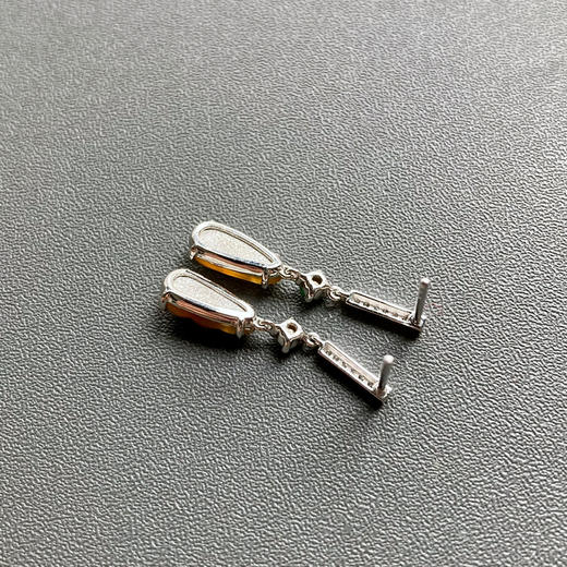 高冰种黄翡福豆耳坠18k白金钻石镶嵌 商品图9