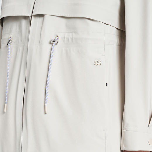 KOLONSPORT可隆夹克防水女款户外休闲衣防风上衣运动外套冲锋衣LKJK2MT534 商品图3