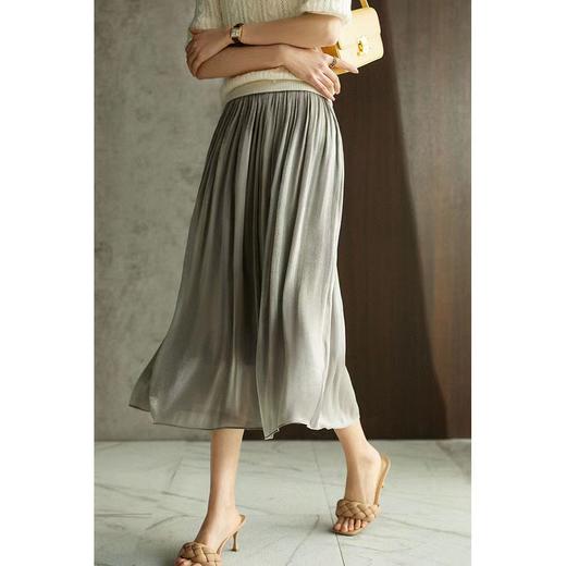 Bling bling~【流光半身裙】牛奶珠光感 灵动飘逸 大摆裙型 高腰设计 显高显瘦显腰线 商品图4