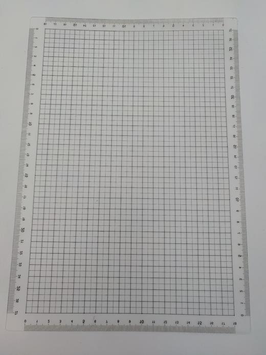 博酷透明a4垫板学生写字垫板桌面书写小学生作业垫写字板试卷专用儿童练字垫纸板 商品图1