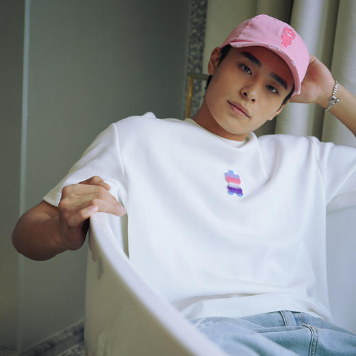 Mishka大眼球潮牌2022春夏新品 皇冠KA爷熊绣花圆领短袖T恤男女M21100084M  商品图3