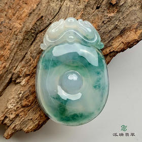 派瑞翡翠 翡翠挂件 糯冰种 绿色