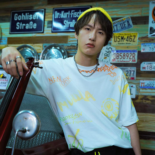 Mishka大眼球潮牌2022春夏新品 涂鸦眼球系列字母印花圆领短袖T恤M21100023M 商品图2