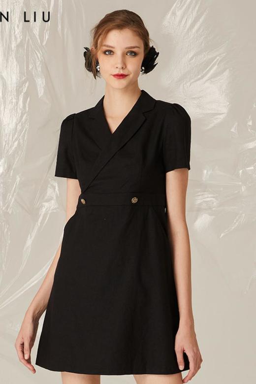 VIVIAN LIU R2224109春女装新款 西服领半袖素色通勤连衣裙 商品图5