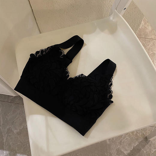 【超薄无钢圈性感文胸】防下垂聚拢上托舒适学生胸罩 商品图4