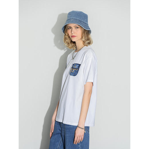 Lee商场同款22春夏新品101+舒适男友版白色女短袖T恤LWT0024963RT 商品图3