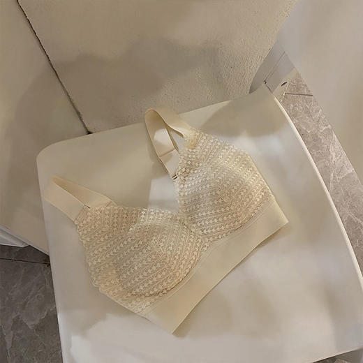 【无缝抹胸款文胸】吊带背心美背学生裹胸蕾丝文胸 商品图5