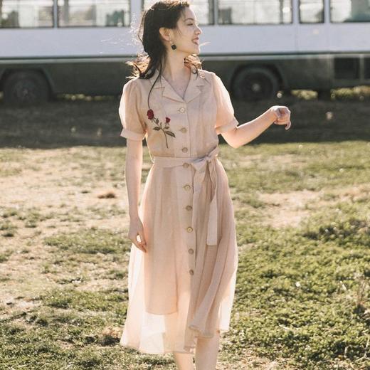 YR-小翻领港风复古少女风法式绣花亮晶晶连衣裙单排扣显瘦长裙夏 商品图2