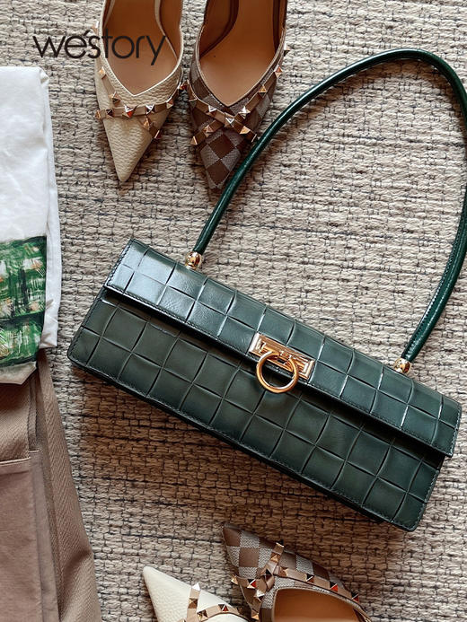 westory2022新款百搭时尚单肩斜挎女时尚质感手提包W32BA6141109W 商品图3