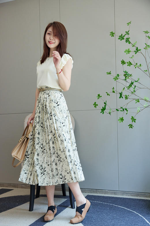 醋酸褶皱包袖上衣 商品图2