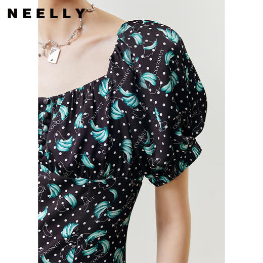 NEELLY纳俪商场同款法式满印连衣裙女方领泡泡袖收腰A字裙中长款 商品图1