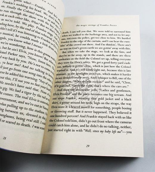 弗兰基的蓝色琴弦 英文原版小说 The Magic Strings of Frankie Presto 弗兰基普雷斯托的魔法音符 阿尔博姆 英文版进口英语书籍 商品图2