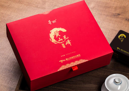 【2025年新茶！下单立即发货】奇松 特级黄山毛峰 光明峰礼盒 240g/盒（天猫同款） 商品图0