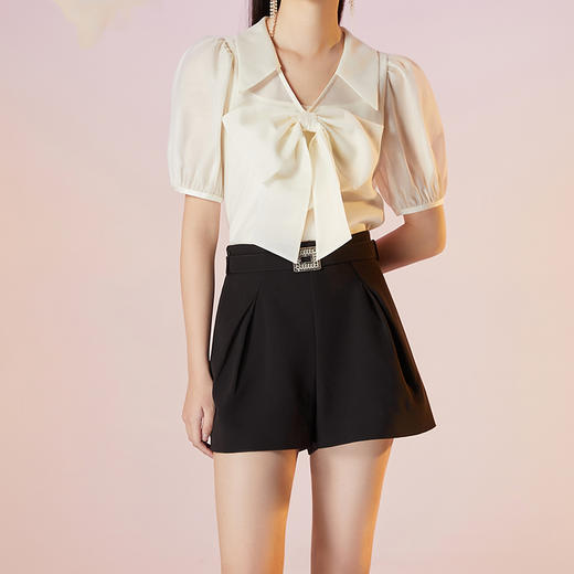 Lucidy-鲁思蒂 2022夏 短裤 KZ04AE22475 商品图3