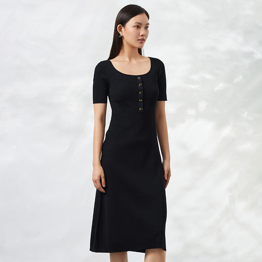 EITIE爱特爱夏季新款修身显瘦通勤百搭高腰a字黑色针织连衣裙B2201908 商品图3